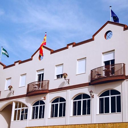 Hotel Olive Osuna Exterior photo